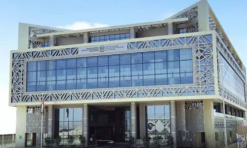 തൊ​ഴി​ലാ​ളി​ക​ൾ ഉ​ണ്ട്, തൊ​ഴി​ലി​ല്ല; 1300 വ്യാ​ജ തൊ​ഴി​ൽ സ്ഥാ​പ​ന​ങ്ങ​ൾ കണ്ടെത്തി​