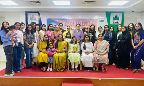 വോയ്സ് ഓഫ് ആലപ്പി വനിത വിഭാഗം ആരോഗ്യ ബോധവത്കരണ ക്ലാസ് വോയ്സ് ഓഫ് ആലപ്പി വനിത വിഭാഗം ആരോഗ്യ ബോധവത്കരണ ക്ലാസ്