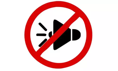 തദ്ദേശ തെരഞ്ഞെടുപ്പ്; അത്ര ശബ്ദം വേണ്ടാ... തദ്ദേശ തെരഞ്ഞെടുപ്പ്; അത്ര ശബ്ദം വേണ്ടാ...