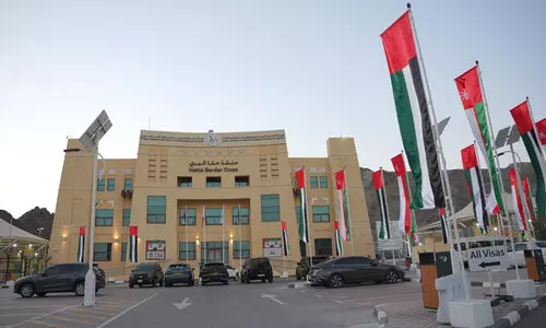 അവധിദിനം: ഹത്ത അതിർത്തിയിൽ റെക്കോഡ് തിരക്ക്