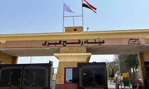 Qatar says Gaza ceasefire at critical juncture; Arab countries protest partial border opening