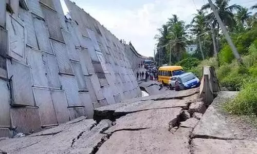 കൊല്ലത്തെ ദേശീയപാത ദുരന്തം: വിദഗ്ധ സംഘം അന്വേഷിക്കും; കരാർ കമ്പനിക്ക് താൽകാലിക വിലക്ക്