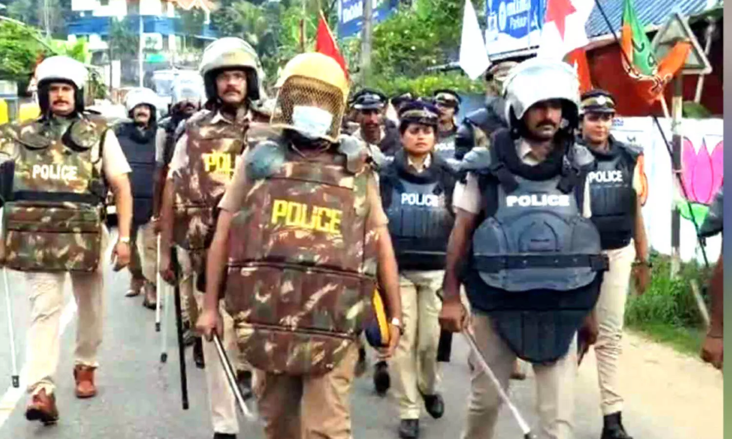 പ്രശ്ന ബാധിത സ്ഥലങ്ങളിൽ റൂട്ട് മാർച്ച്