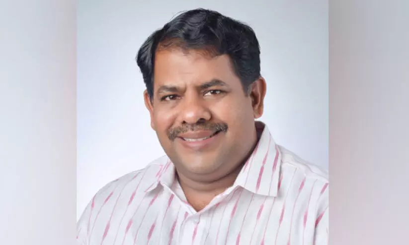 കേന്ദ്ര, സംസ്ഥാന സർക്കാറുകളുടെ തെറ്റായ നയങ്ങൾക്കെതിരായ വിധിയെഴുത്താകും തദ്ദേശ തെരഞ്ഞെടുപ്പ്- റസാഖ് പാലേരി കേന്ദ്ര, സംസ്ഥാന സർക്കാറുകളുടെ തെറ്റായ നയങ്ങൾക്കെതിരായ വിധിയെഴുത്താകും തദ്ദേശ തെരഞ്ഞെടുപ്പ്- റസാഖ് പാലേരി