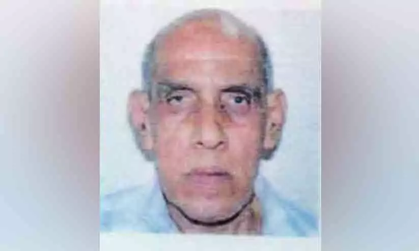 മകളെ കാണാനെത്തിയ പിതാവ് നാട്ടിലേക്ക് മടങ്ങുന്നതിനിടെ വിമാനത്താവളത്തിൽ മരണപ്പെട്ടു മകളെ കാണാനെത്തിയ പിതാവ് നാട്ടിലേക്ക് മടങ്ങുന്നതിനിടെ വിമാനത്താവളത്തിൽ മരണപ്പെട്ടു