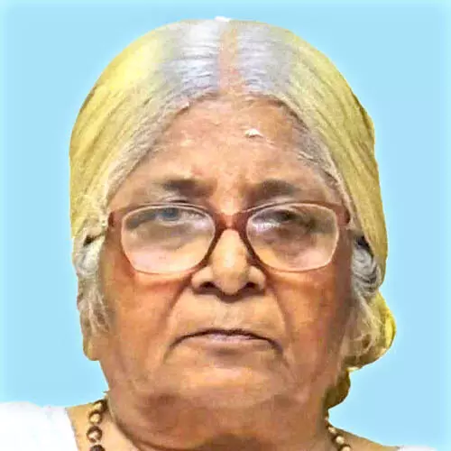 സാ​വി​ത്രി അ​മ്മ