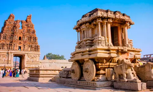 ഹംപിയിൽ നിന്നും ​കർണാടകയിൽ നിന്നും വിദേശ ടൂറിസ്റ്റുകൾ അകലുന്നു; മൈസൂറിലും ഉടുപ്പിയിലും യാത്രികർ കുറഞ്ഞു