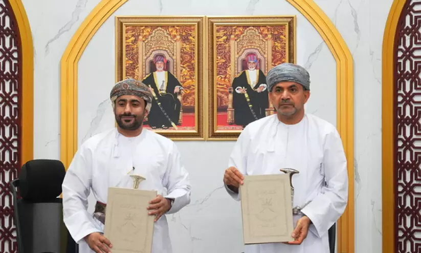 മത്സ്യബന്ധന വഞ്ചികളുടെ നിരീക്ഷണത്തിനുള്ള സമഗ്ര സാങ്കേതിക സംവിധാനത്തിനായി കരാർ ഒപ്പുവെച്ചപ്പോൾ