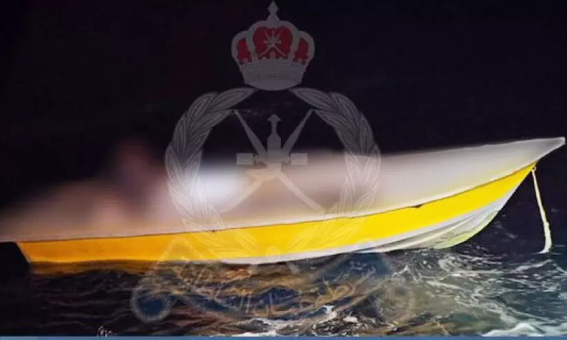 നുഴഞ്ഞുകയറ്റം; ഷിനാസ് തീരത്ത് 19 പേർ പിടിയിൽ നുഴഞ്ഞുകയറ്റം; ഷിനാസ് തീരത്ത് 19 പേർ പിടിയിൽ