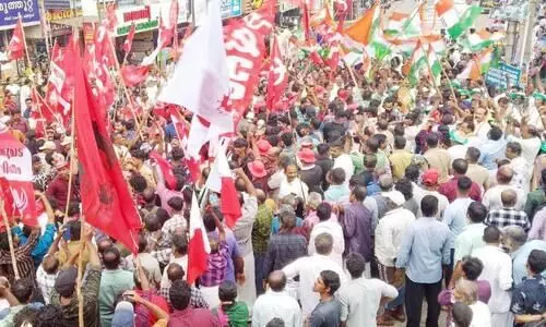 ഇളക്കം തട്ടിയാലും കൊല്ലം ഇടത്തോട്ട്​ തന്നെ