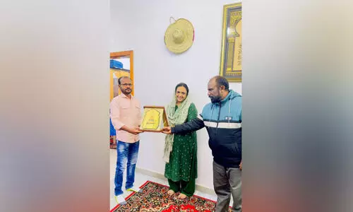 ലാ​ലാ ഷി​ഫാ​സി​നെ തി​രു​വ​ന​ന്ത​പു​രം കൂ​ട്ടാ​യ്മ ആ​ദ​രി​ച്ചു