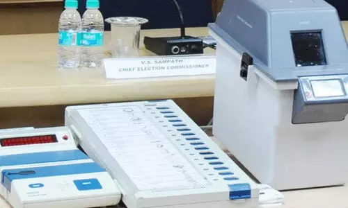 പോളിങ് സാമഗ്രികളുടെ വിതരണത്തിന്​​ 12 കേന്ദ്രങ്ങൾ