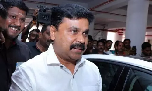 ‘മഞ്ജു പറഞ്ഞിടത്തുനിന്ന് എനിക്കെതിരെ ഗൂഢാലോചന തുടങ്ങി, ആ കള്ളക്കഥ കോടതിയിൽ തകർന്നു’; കൂടെ നിന്നവർക്ക് നന്ദിയെന്നും ദിലീപ്