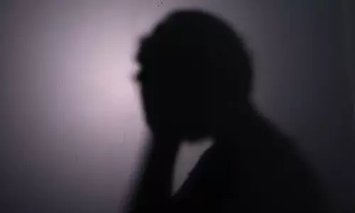 പിതാവിന്‍റെ ക്രൂര പീഡനം; ആത്മഹത്യക്ക് ശ്രമിച്ച് ഒമ്പതാം ക്ലാസുകാരിയായ മകൾ