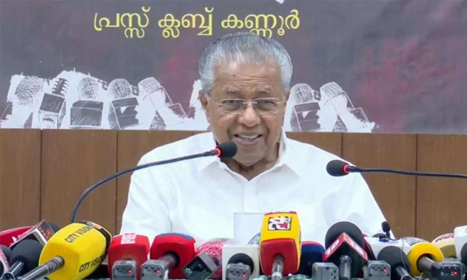 നടിയെ ആക്രമിച്ച കേസ്: അടൂർ പ്രകാശിന്‍റേത് വിചിത്ര വാദഗതി; ദിലീപ് ഗൂഢാലോചന ആരോപിക്കുന്നത് ചില കാര്യങ്ങൾ ന്യായീകരിക്കാൻ -മുഖ്യമന്ത്രി