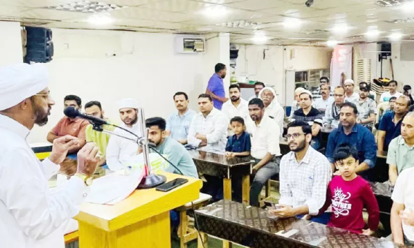 ഐ.സി.എഫ് ഉംറ പഠന ക്ലാസ് സംഘടിപ്പിച്ചു ഐ.സി.എഫ് ഉംറ പഠന ക്ലാസ് സംഘടിപ്പിച്ചു