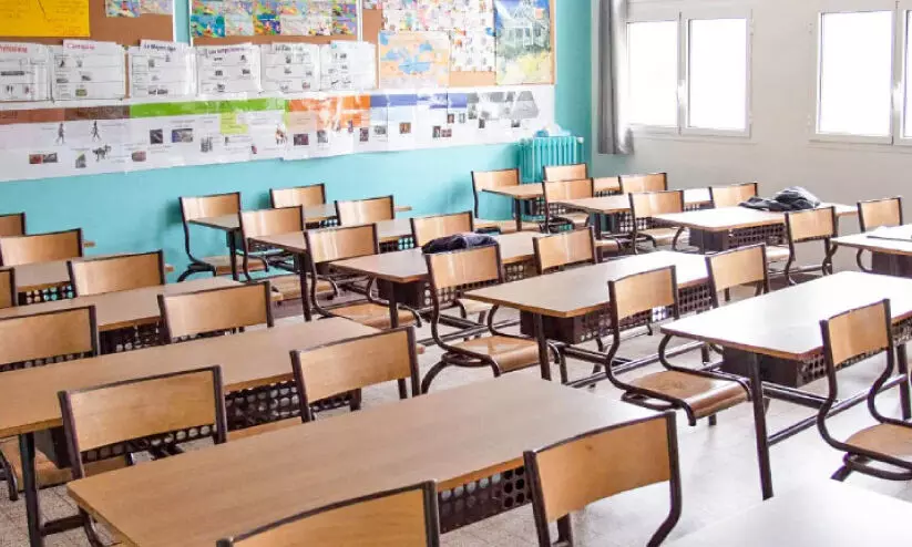 മു​നി​സി​പ്പ​ൽ കൗ​ൺ​സി​ൽ അം​​ഗീ​കാ​രം; റെ​സി​ഡ​ൻ​ഷ്യ​ൽ ഏ​രി​യ​ക​ളി​ലെ സ്വ​കാ​ര്യ സ്കൂ​ളു​ക​ൾ മാ​റ്റും