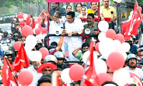 ആവേശത്തിമിർപ്പ് അവസാനലാപ്പിൽ