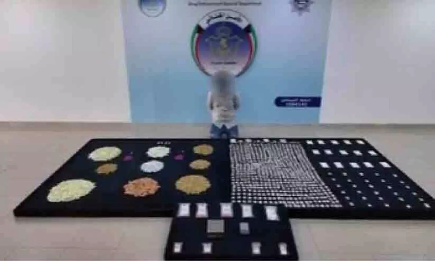 ക​ർ​ശ​ന പ​രി​ശോ​ധ​ന തു​ട​രും; ഏഴു കി​ലോ ല​ഹ​രി വ​സ്തു​ക്ക​ളു​മാ​യി പ്ര​വാ​സി പി​ടി​യി​ൽ