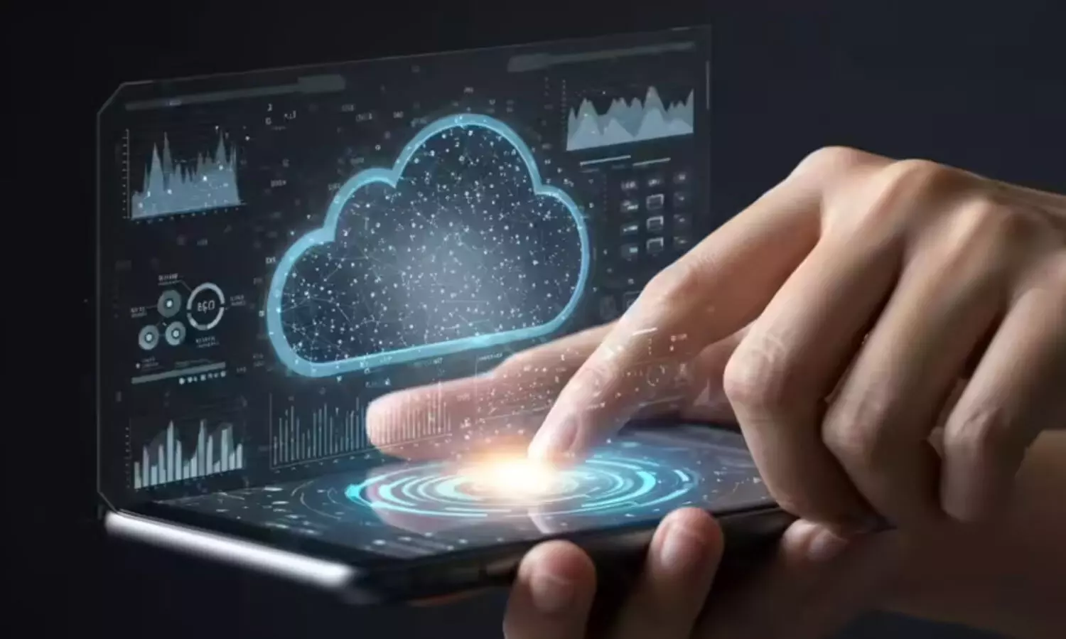 പൊതു വൈ-ഫൈ ഉപയോഗിക്കുമ്പോൾ; സൈബർ ഹാക്കർമാരിൽ നിന്ന് നിങ്ങളുടെ ലാപ്‌ടോപ്പ് എങ്ങനെ സുരക്ഷിതമാക്കാം?