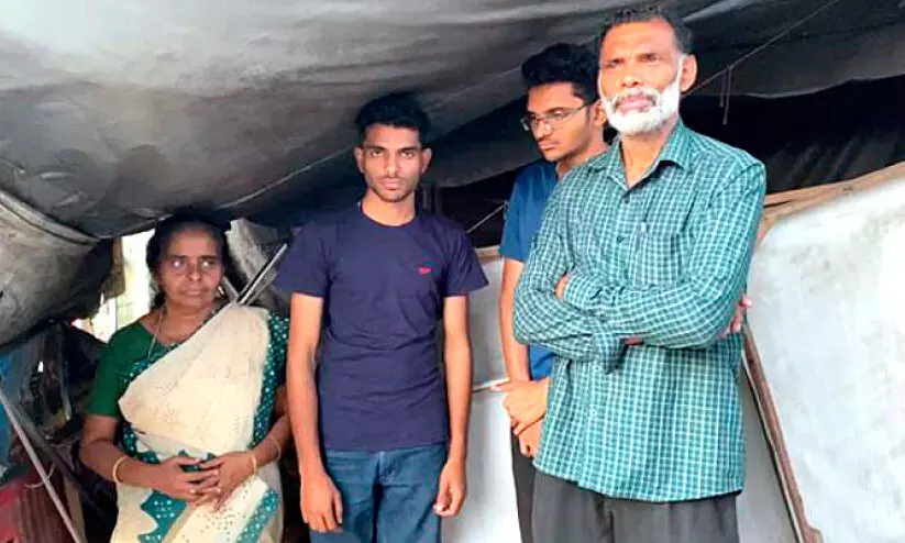 ഇന്ന് മനുഷ്യാവകാശ ദിനം; ഇനിയും അവസാനിക്കാതെ കാഞ്ഞിരത്തിനാൽ കുടുംബത്തിന്റെ പോരാട്ടം ഇന്ന് മനുഷ്യാവകാശ ദിനം; ഇനിയും അവസാനിക്കാതെ കാഞ്ഞിരത്തിനാൽ കുടുംബത്തിന്റെ പോരാട്ടം