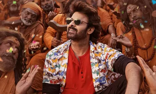 ബോക്സ് ഓഫിസ് ഭരിക്കാൻ രാജാസാബ് എത്താൻ ഇനി 30 ദിനങ്ങൾ! ഇക്കുറി മകര സംക്രാന്തി ആഘോഷം റിബൽ സ്റ്റാർ പ്രഭാസിനൊപ്പം