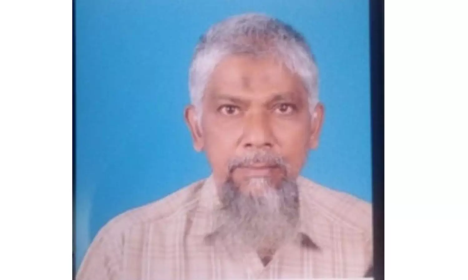 മലപ്പുറം പുളിക്കലിൽ വോട്ടർ ​​പോളിങ് ബൂത്തിൽ കുഴഞ്ഞുവീണ് മരിച്ചു