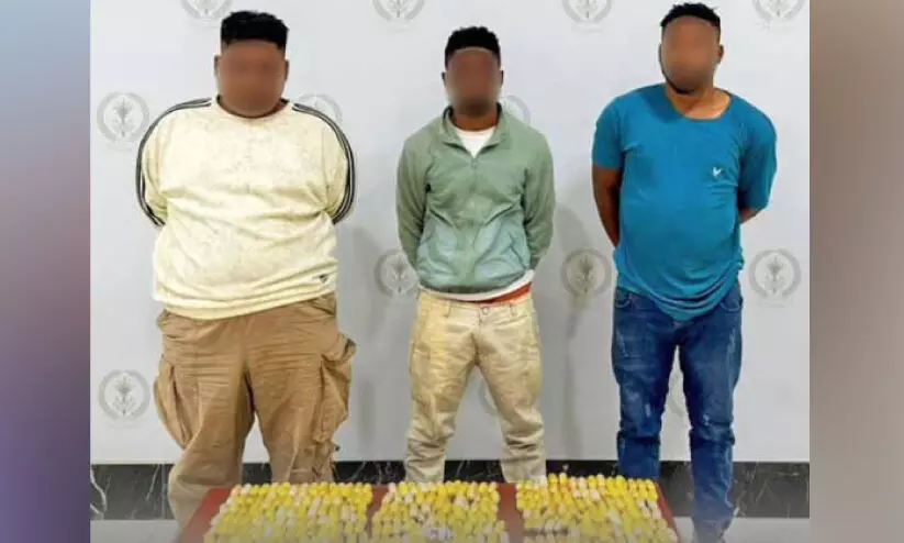 ഷാർജയിൽ മയക്കുമരുന്നുകടത്ത് സംഘം പിടിയിൽ ഷാർജയിൽ മയക്കുമരുന്നുകടത്ത് സംഘം പിടിയിൽ