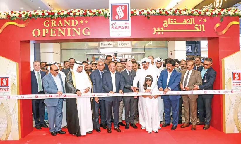 സഫാരി ഹൈപ്പർമാർക്കറ്റ്; ഏഴാമത് ഔട്ട്ലെറ്റ് ഗറാഫ എസ്ദാൻ മാളിൽ ആരംഭിച്ചു സഫാരി ഹൈപ്പർമാർക്കറ്റ്; ഏഴാമത് ഔട്ട്ലെറ്റ് ഗറാഫ എസ്ദാൻ മാളിൽ ആരംഭിച്ചു