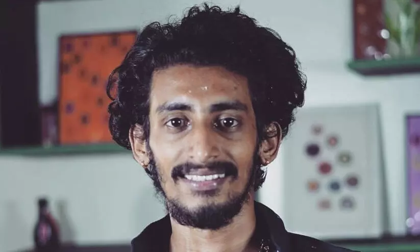 യുവനടന് അഖില് വിശ്വനാഥ് നിര്യാതനായി യുവനടന് അഖില് വിശ്വനാഥ് നിര്യാതനായി