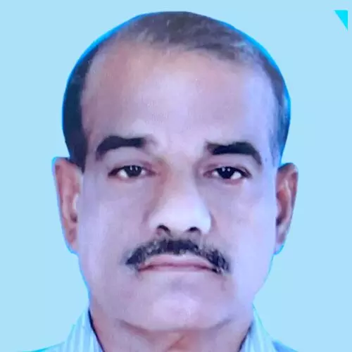 ച​ന്ദ്ര​ൻ മാ​സ്റ്റ​ർ