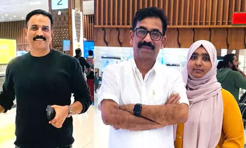 ടിക്കറ്റ് ചെലവ് വകവെക്കാതെ വോട്ട് രേഖപ്പെടുത്താൻ പ്രവാസികൾ നാട്ടിലേക്ക്