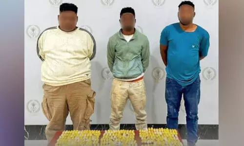 ഷാർജയിൽ മയക്കുമരുന്നുകടത്ത് സംഘം പിടിയിൽ ഷാർജയിൽ മയക്കുമരുന്നുകടത്ത് സംഘം പിടിയിൽ