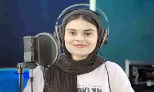 മുന്നൂറോളം മത്സരാർഥികൾക്കു വേണ്ടി മത്സരിച്ചു പാടി സിത്താര ഇരിങ്ങാട്ടിരി