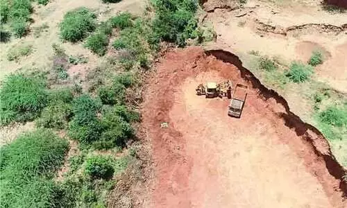 കോയമ്പത്തൂരിലെ അനധികൃത ഇഷ്ടികക്കളങ്ങൾ കോയമ്പത്തൂരിലെ അനധികൃത ഇഷ്ടികക്കളങ്ങൾ