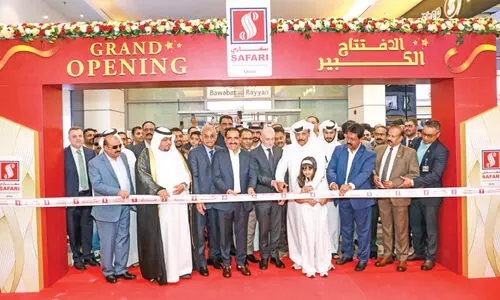 സഫാരി ഹൈപ്പർമാർക്കറ്റ്; ഏഴാമത് ഔട്ട്ലെറ്റ് ഗറാഫ എസ്ദാൻ മാളിൽ ആരംഭിച്ചു സഫാരി ഹൈപ്പർമാർക്കറ്റ്; ഏഴാമത് ഔട്ട്ലെറ്റ് ഗറാഫ എസ്ദാൻ മാളിൽ ആരംഭിച്ചു