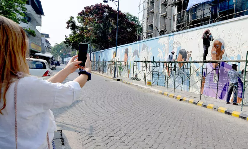 കൊച്ചി-മുസ്​രിസ് ബിനാലെക്ക്​ ഇന്ന്​ തിരിതെളിയും