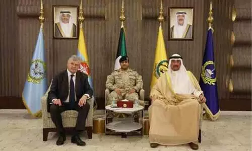 ഫ്ര​ഞ്ച് വി​ദേ​ശ​കാ​ര്യ​മ​ന്ത്രി​യു​മാ​യി പ്ര​തി​രോ​ധ​മ​ന്ത്രി കൂ​ടി​ക്കാ​ഴ്ച ന​ട​ത്തി