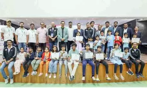 ച​രി​ത്ര​ത്തി​ലി​ടം പി​ടി​ച്ച് ഐ.​എ​സ്.​സി ചെ​സ് ടൂ​ർ​ണ​മെ​ന്‍റ്