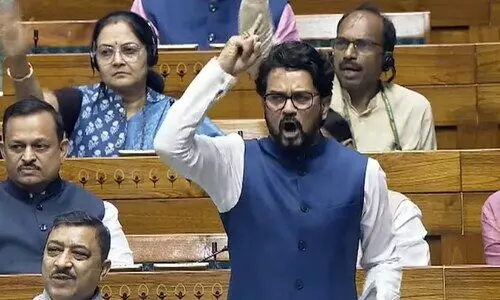 ലോക്സഭയിലെ ഇ-സിഗരറ്റ് വലി: തൃണമൂൽ എം.പിക്കെതിരെ സ്പീക്കർക്ക് പരാതി ലോക്സഭയിലെ ഇ-സിഗരറ്റ് വലി: തൃണമൂൽ എം.പിക്കെതിരെ സ്പീക്കർക്ക് പരാതി