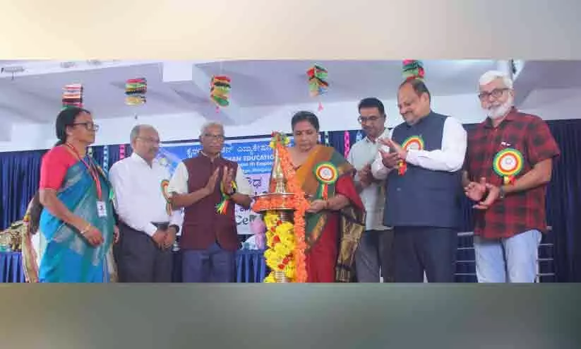 ഇന്ദിരാനഗർ ഹൈസ്കൂൾ വാർഷിക ദിനാഘോഷം ഇന്ദിരാനഗർ ഹൈസ്കൂൾ വാർഷിക ദിനാഘോഷം