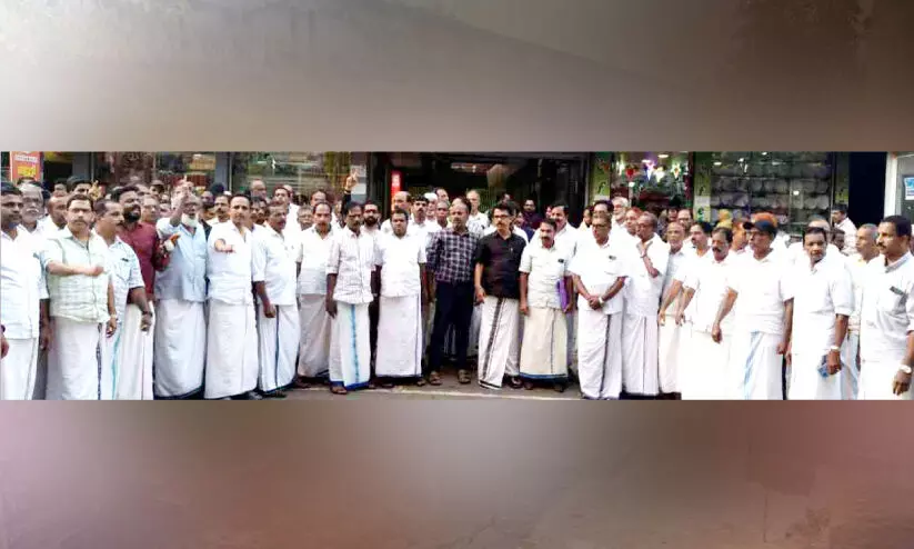 തെരഞ്ഞെടുപ്പ്; വാണിമേലിൽ നൂറോളംപേർക്കെതിരെ കേസ് തെരഞ്ഞെടുപ്പ്; വാണിമേലിൽ നൂറോളംപേർക്കെതിരെ കേസ്