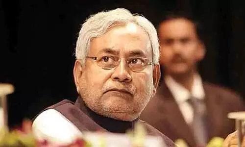 രാജാ ഭോജന്റെ ചെരിപ്പും എഴുപതുകാരനായ കുറ്റാന്വേഷകനും രാജാ ഭോജന്റെ ചെരിപ്പും എഴുപതുകാരനായ കുറ്റാന്വേഷകനും