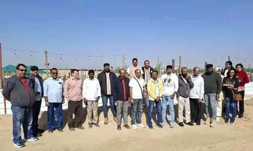 മരുഭൂമിയിൽ സാന്ത്വനം പകർന്ന് ഗാന്ധി സ്മൃതി കുവൈത്ത് ‘സ്നേഹയാത്ര’ മരുഭൂമിയിൽ സാന്ത്വനം പകർന്ന് ഗാന്ധി സ്മൃതി കുവൈത്ത് ‘സ്നേഹയാത്ര’