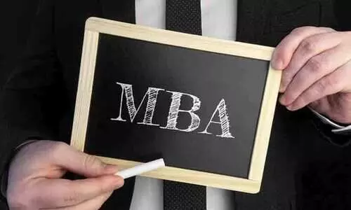 ബിസിനസ് ഡേറ്റ അനലിറ്റിക്സിലും ഇന്റർനാഷനൽ ബിസിനസിലും എം.ബി.എ ബിസിനസ് ഡേറ്റ അനലിറ്റിക്സിലും ഇന്റർനാഷനൽ ബിസിനസിലും എം.ബി.എ