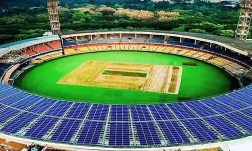 ചി​ന്ന​സ്വാ​മി സ്റ്റേ​ഡി​യ​ത്തി​ല്‍ മ​ത്സ​രം ന​ട​ത്താ​ന്‍ ഉ​പാ​ധി​ക​ളോ​ടെ അ​നു​മ​തി