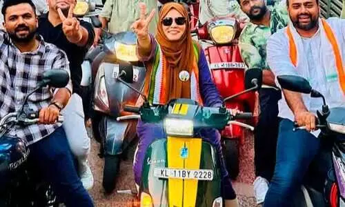 കോഴിക്കോട് കുറ്റിച്ചിറയിൽ അഡ്വ. ഫാത്തിമ തഹ്‍ലിയക്ക് മിന്നും ജയം; ആയിരത്തിലേറെ വോട്ട് ലീഡ്