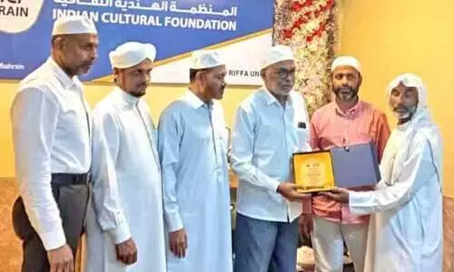 39 വർഷത്തെ പ്രവാസം നിർത്തി റഹീം പെരുമ്പടപ്പ് നാട്ടിലേക്ക് മടങ്ങുന്നു 39 വർഷത്തെ പ്രവാസം നിർത്തി റഹീം പെരുമ്പടപ്പ് നാട്ടിലേക്ക് മടങ്ങുന്നു