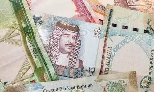 ചില എക്സ്ചേഞ്ച് ആപ്പുകളിൽ ദീനാറിന് 240 രൂപവരെ ലഭിക്കുന്നുണ്ട് ചില എക്സ്ചേഞ്ച് ആപ്പുകളിൽ ദീനാറിന് 240 രൂപവരെ ലഭിക്കുന്നുണ്ട്