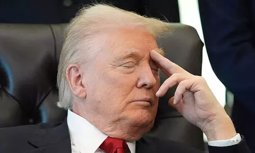 ട്രംപ് ഇന്ത്യക്കു മേൽ ചുമത്തിയ അധിക തീരുവ അവസാനിപ്പിക്കാൻ പ്രമേയവുമായി യു.എസ് നിയമനിർമാതാക്കൾ ട്രംപ് ഇന്ത്യക്കു മേൽ ചുമത്തിയ അധിക തീരുവ അവസാനിപ്പിക്കാൻ പ്രമേയവുമായി യു.എസ് നിയമനിർമാതാക്കൾ